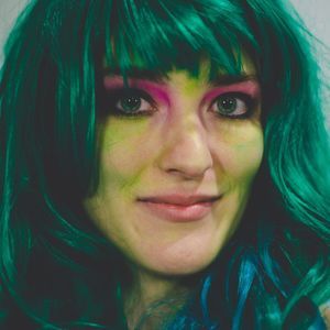 Meet your Posher, Heidi m.